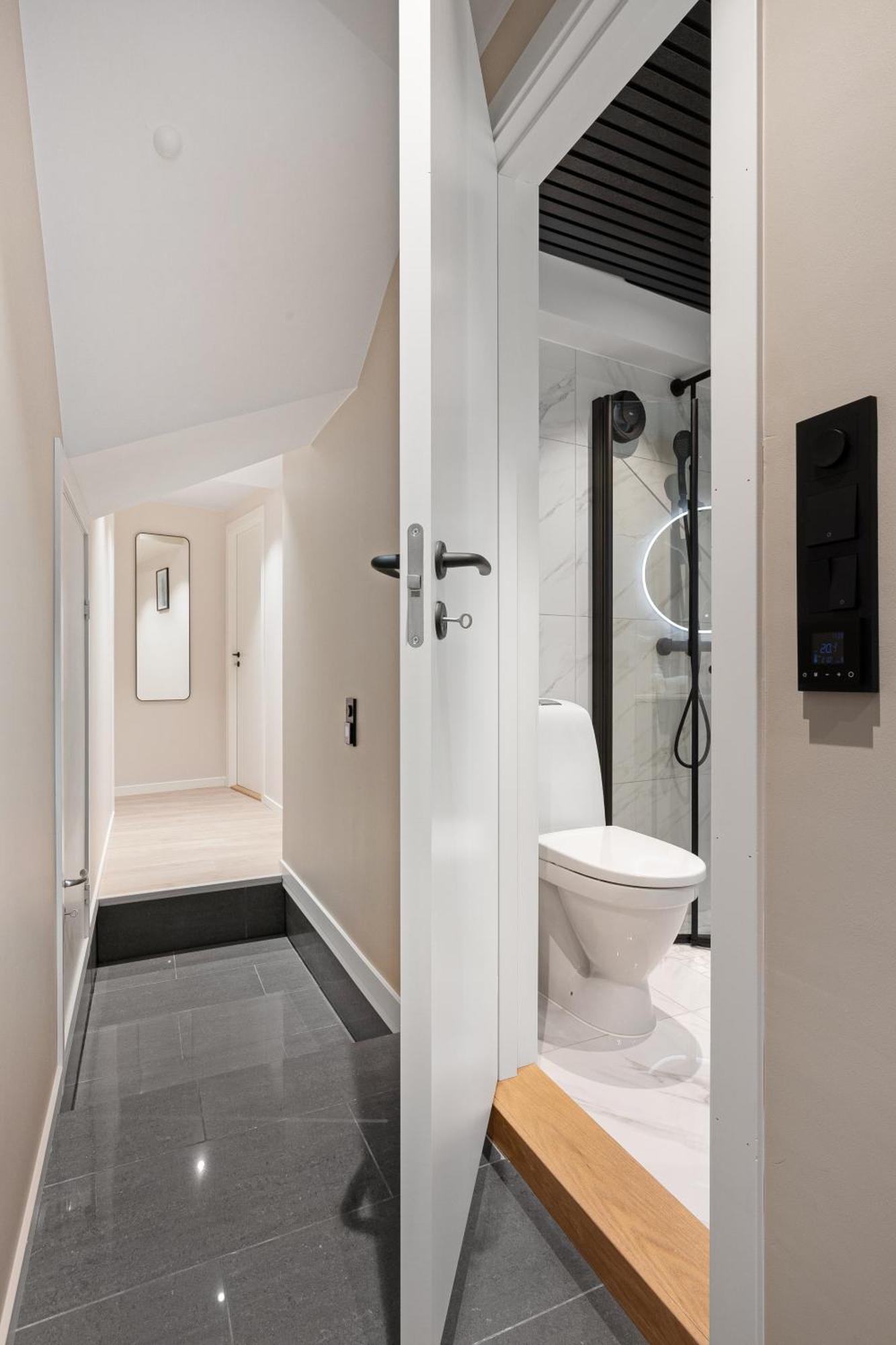 Renovated Jan 24 - Queen Beds - Behind Bryggen เบอร์เกน ภายนอก รูปภาพ
